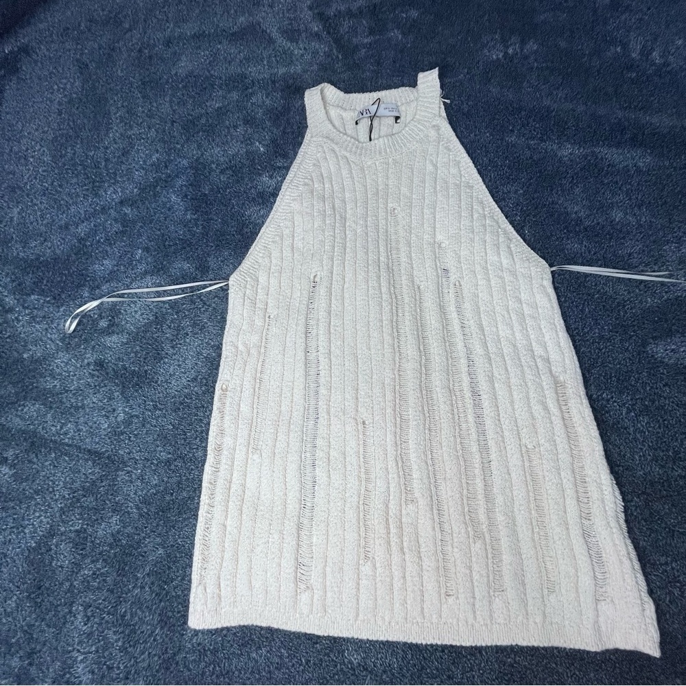 Zara cream  Sleeveless Top - Picture 4 of 9
